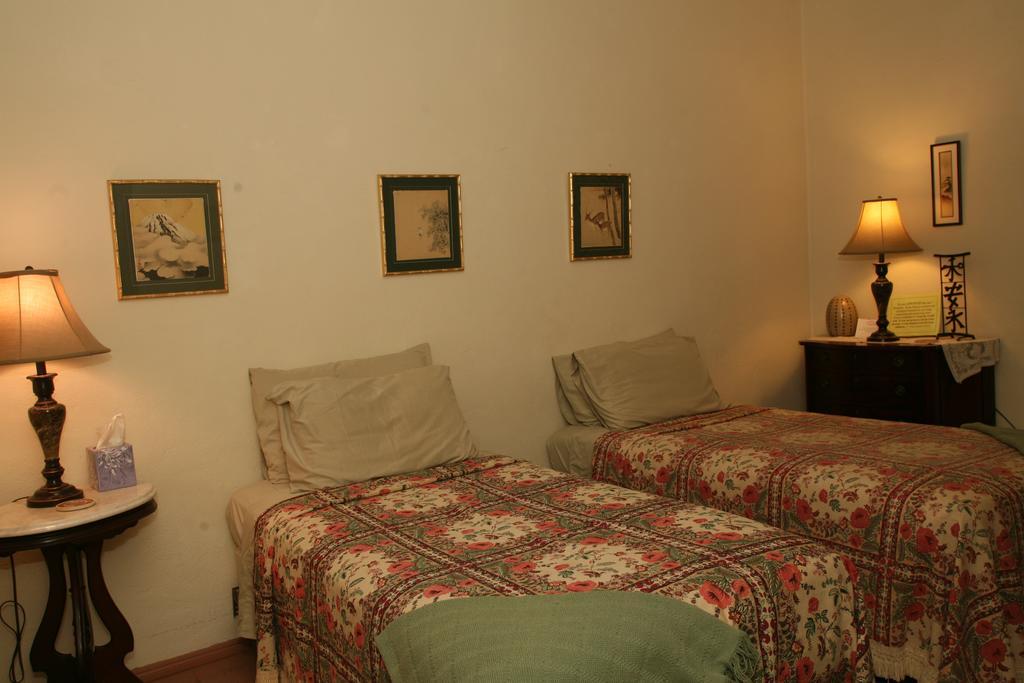 Spirit Tree Inn B&B Patagonia 외부 사진