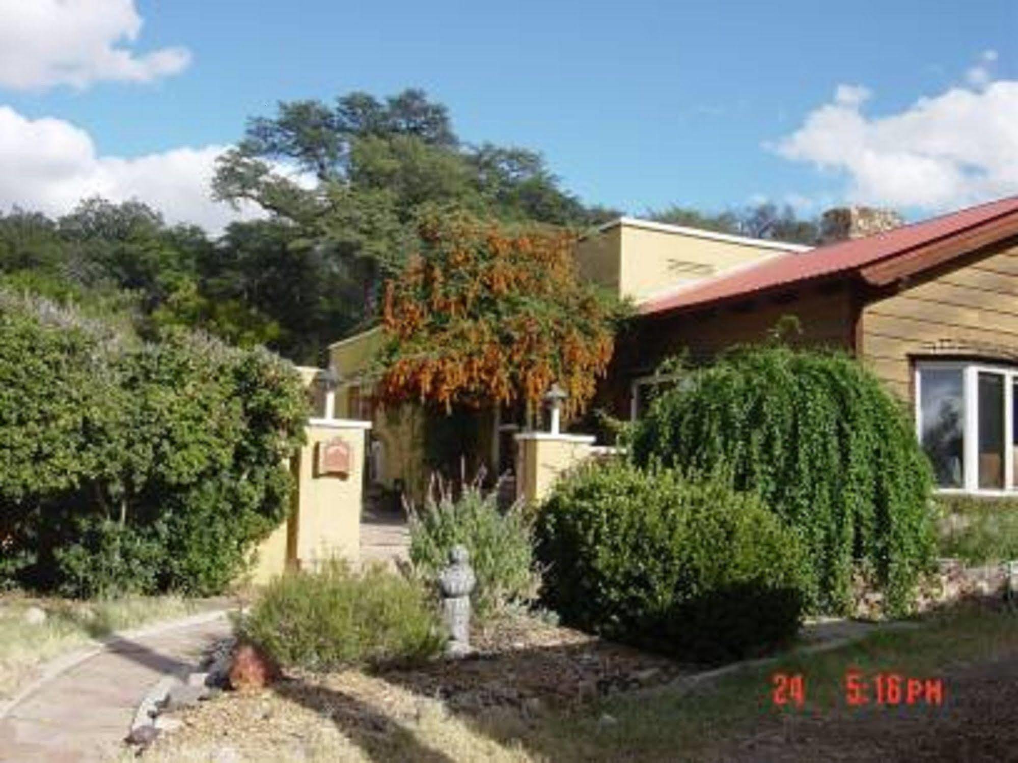Spirit Tree Inn B&B Patagonia 외부 사진